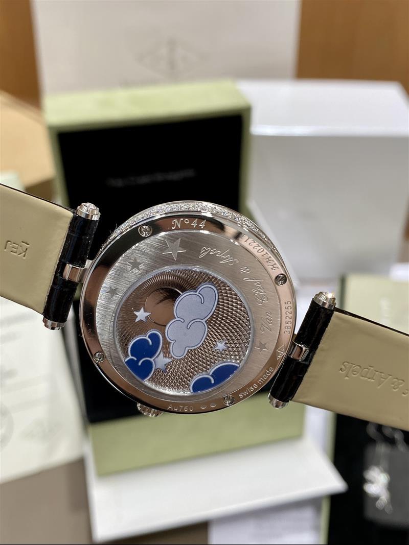 202457164934956 1550